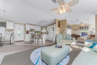 Welcome to your slice of Florida paradise! Located in a peaceful - photo 9