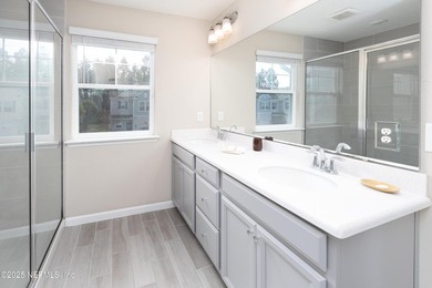 Come see this one-owner townhouse in the desirable Longleaf - photo 8