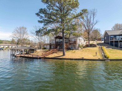 Lake Home For Sale in Hot Springs, Arkansas