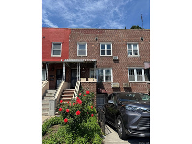 House for sale. Fully finished basement with separate entrance - photo 1