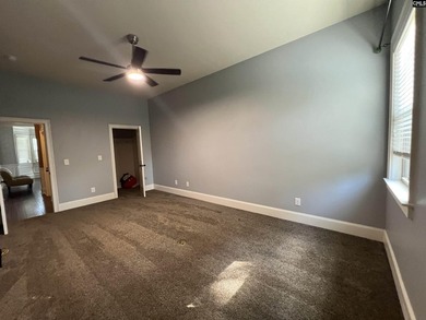 This move in ready home has it all! With bedrooms on every floor - photo 20