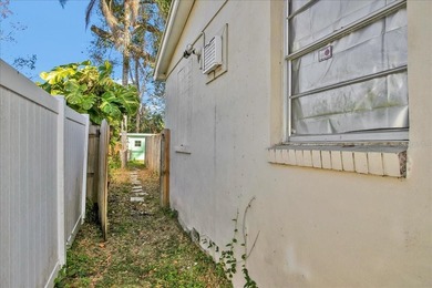 PRICED TO SELL before the 31th of JULY *Exceptional opportunity - photo 2