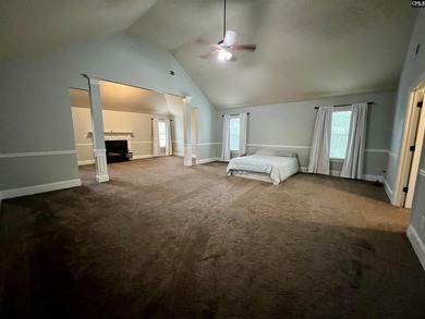 This move in ready home has it all! With bedrooms on every floor - photo 23