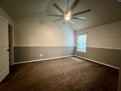 This move in ready home has it all! With bedrooms on every floor - photo 34