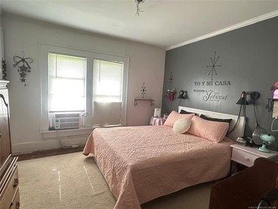 Looking for a country home at the edge of town? This 2 bedroom - photo 4