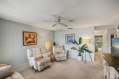 SUPER CLEAN 2/1 condo with PRIVATE & SERENE greenbelt backyard - photo 10