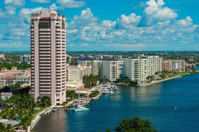 Lake Condo For Sale in Boca Raton, Florida