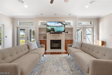 Experience fantastic waterfront living in Riverbend Estates, one - photo 6