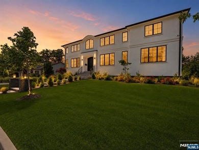 Welcome to 14 Allison Drive in Englewood Cliffs, a recently - photo 2