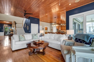 Spacious custom-built quality home offering OUTSTANDING OCEAN - photo 7