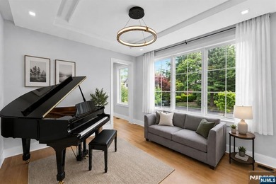 Welcome to 14 Allison Drive in Englewood Cliffs, a recently - photo 7