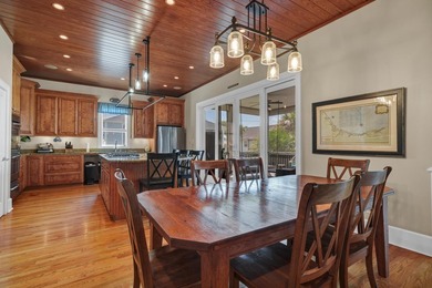 Spacious custom-built quality home offering OUTSTANDING OCEAN - photo 9