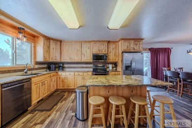This Attractive Home is Beautifully Updated, Remodeled and Ready - photo 11