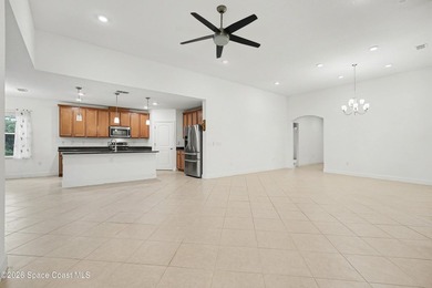 5 bed + 1 / 3 Bathroom. MOTIVATED SELLER! Welcome to this - photo 12