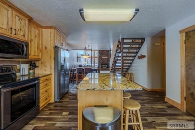 This Attractive Home is Beautifully Updated, Remodeled and Ready - photo 13