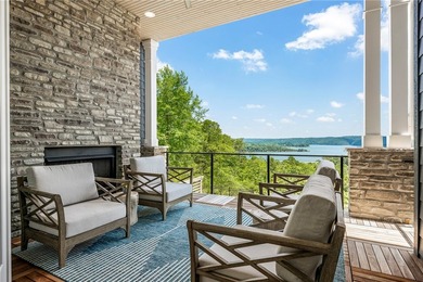 Few properties possess the setting, presence, and lifestyle to - photo 18