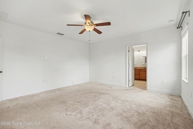 5 bed + 1 / 3 Bathroom. MOTIVATED SELLER! Welcome to this - photo 19