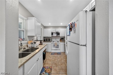 Investor Special in Historic Franklin Park! Concrete block - photo 6