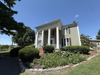 Located in Danville, KY The Farm Inn is a unique hospitality and - photo 27