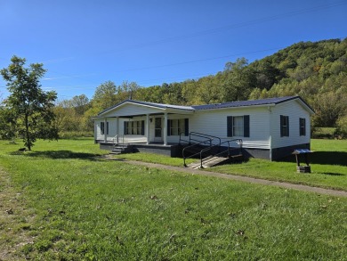 Lake Home Sale Pending in Vanceburg, Kentucky