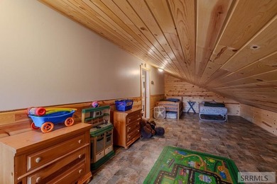 This Attractive Home is Beautifully Updated, Remodeled and Ready - photo 31