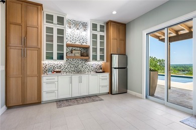 Few properties possess the setting, presence, and lifestyle to - photo 42