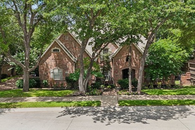 Welcome to this beautifully appointed 5-bedroom, 4-bath - photo 1