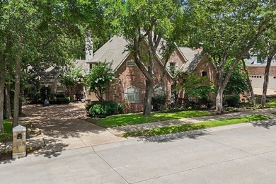 Welcome to this beautifully appointed 5-bedroom, 4-bath - photo 3