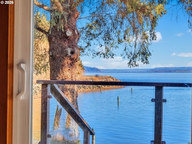 This is not just a private retreat being offered-it is a luxury - photo 29