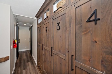 1377 Club View Dr 7 - photo 31
