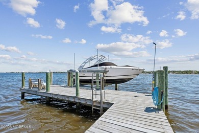 Stunning gated waterfront retreat on prestigious Princeton - photo 5