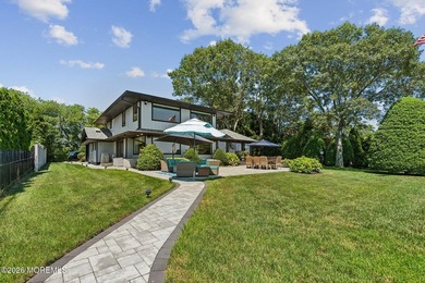 Stunning gated waterfront retreat on prestigious Princeton - photo 9