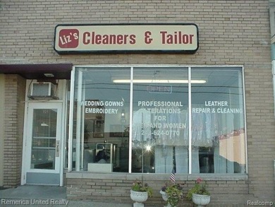 Walled Lake Commercial For Sale in Walled Lake Michigan