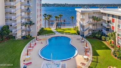 (private lake, pond, creek) Condo For Sale in Daytona Beach Florida