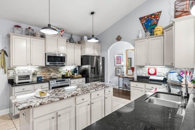 OWNED BY A CONTRACTOR WHO ADDED MANY UPGRADES. SINGLE LEVEL - photo 12