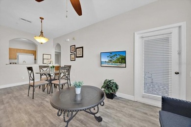 Under contract-accepting backup offers. FIRST floor and fully - photo 9