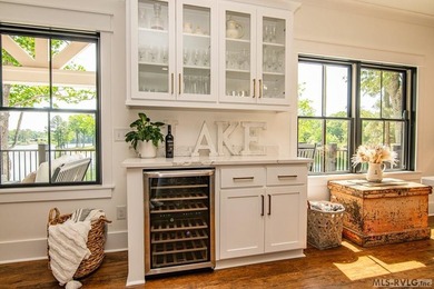 Luxury Lakefront Custom Home with dual living spaces Beautiful - photo 28