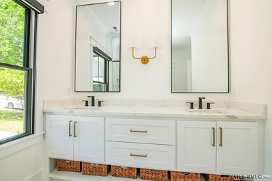 Luxury Lakefront Custom Home with dual living spaces Beautiful - photo 40