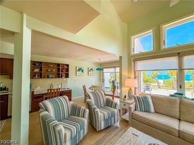 541 Gulf Lane - Steps to the Sand with Sweeping Water Views & - photo 9
