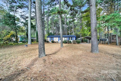 Lake Norman Home For Sale in Huntersville North Carolina