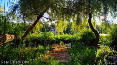 Lake Lot For Sale in Milford, Michigan