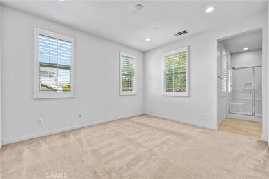Welcome to 189 Patria, a beautifully appointed end-unit townhome - photo 20