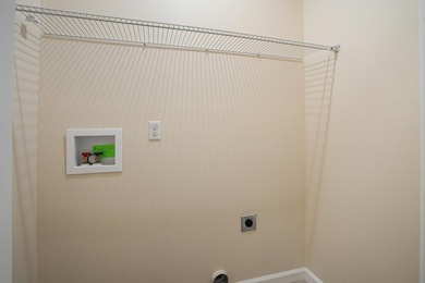 Brand new construction in a highly desirable lake community! - photo 22