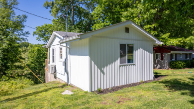 Updated with High-End Finishes Throughout!! - photo 2