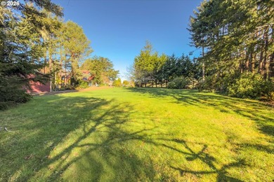 GORGEOUS HUGE .34 ACRE PARK LIKE BANDON BUILDING LOT AVAILABLE! - photo 1