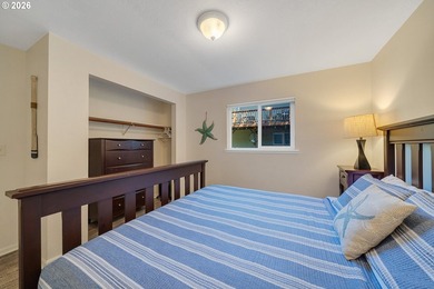 Spotlessly clean four bedroom, two bath home located a few quick - photo 12