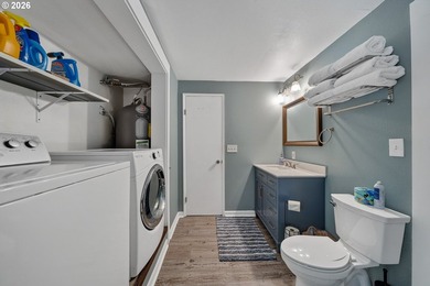 Spotlessly clean four bedroom, two bath home located a few quick - photo 13