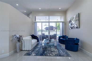 This is where privacy meets presence. A lakefront setting, a - photo 15