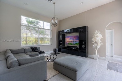 This is where privacy meets presence. A lakefront setting, a - photo 22