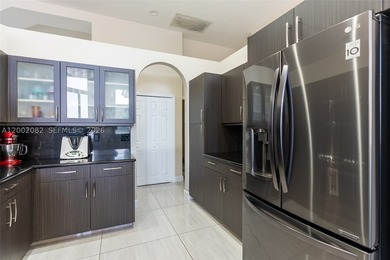 This is where privacy meets presence. A lakefront setting, a - photo 26